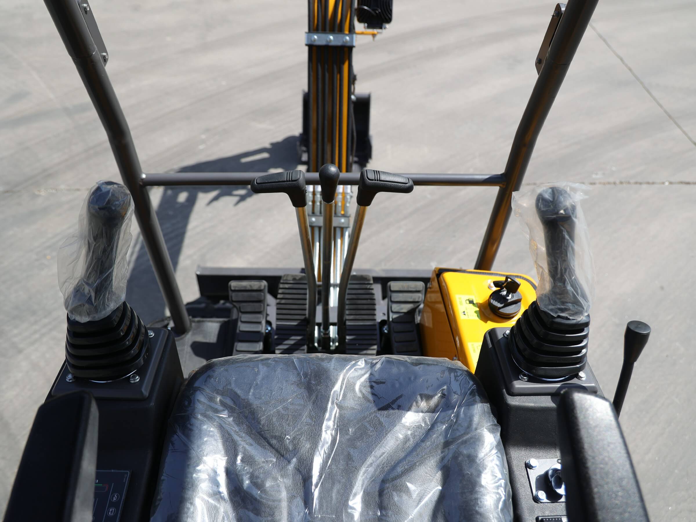 Minibagger IRT18 - 1800kg - Image 8