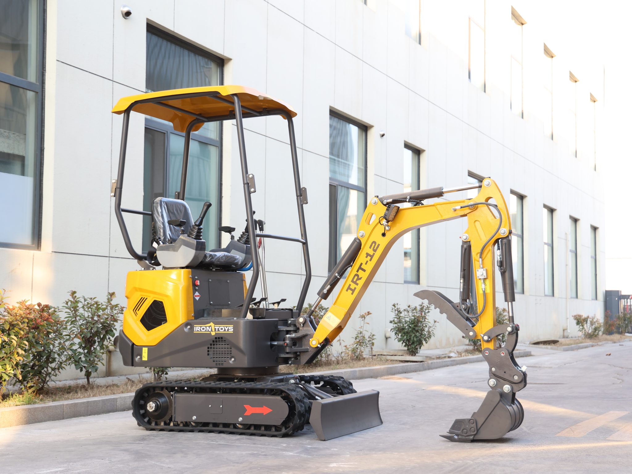 Mini bager IRT12 - 1200kg - slika 3